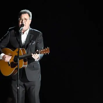 uDiscover Music image background