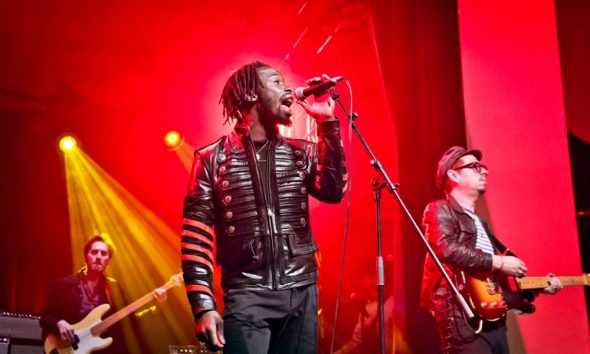 uDiscover Music image background