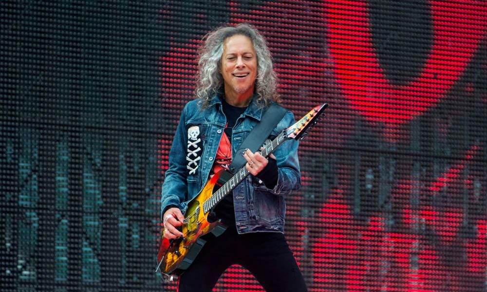 Kirk-Hammett-Metallica-One-Guitar-Sells-Auction