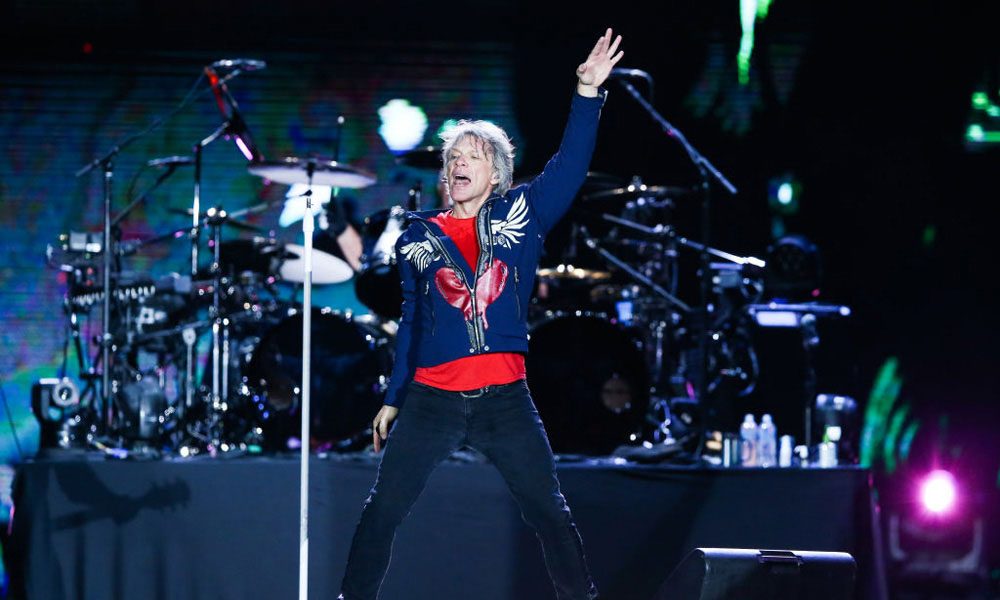 Jon-Bon-Jovi-Love-Rocks-NYC-2021