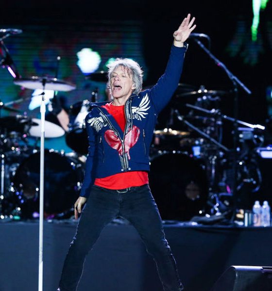 Jon-Bon-Jovi-Love-Rocks-NYC-2021