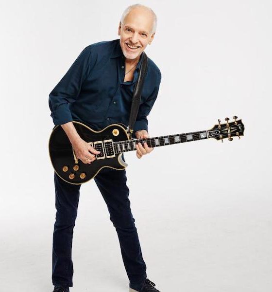 Peter Frampton with his “Phenix” Gibson Les Paul Custom