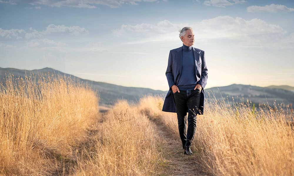 Andrea Bocelli photo