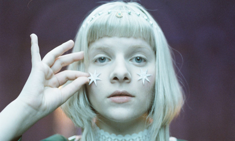 Under Stars  Single/EP de AURORA 