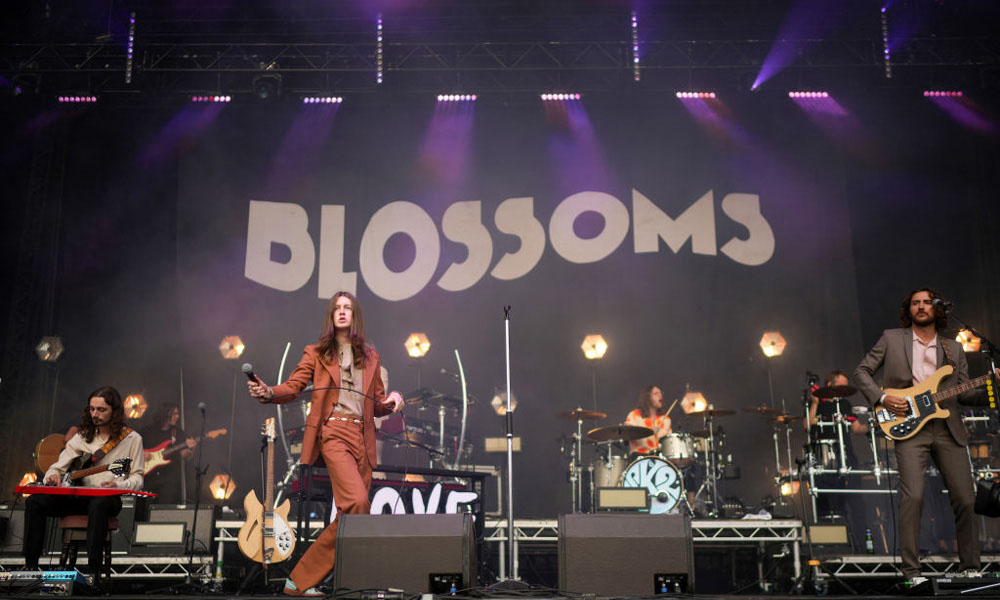 Blossoms-Machine-Gun-Kelly-Reading-Leeds-2021