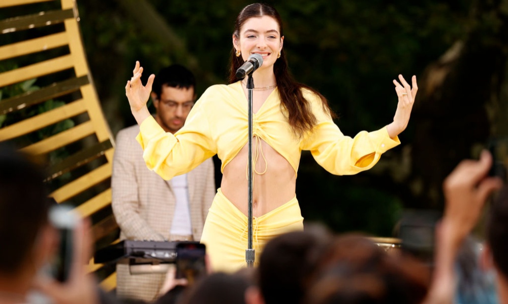 Lorde Good Morning America