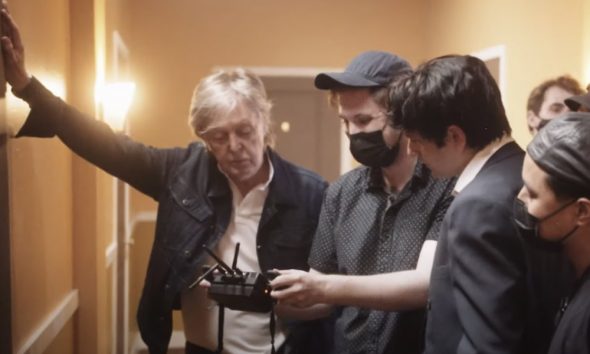 Paul-McCartney-and-Beck-BTS-Video