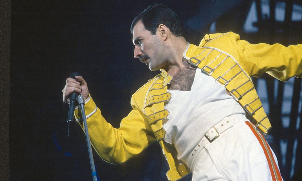 Freddie Mercury - Photo: Anwar Hussein/Getty Images