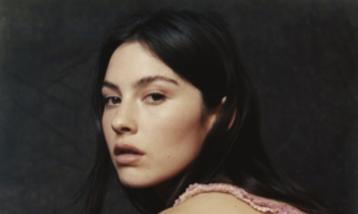 Gracie Abrams Shares 2022 ‘This Is What It Feels Like’ Tour Dates Gracie Abrams Shares 2022 ‘This Is What It Feels Like’ Tour Dates