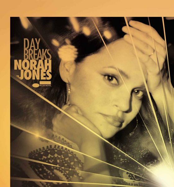 Norah Jones Day Breaks album cover