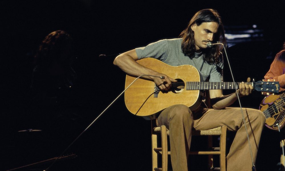 BBC's 1971 'James Taylor In Concert' Film Set For YouTube Streaming