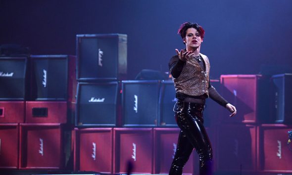 Yungblud-BTS-2021-MTV-EMAs