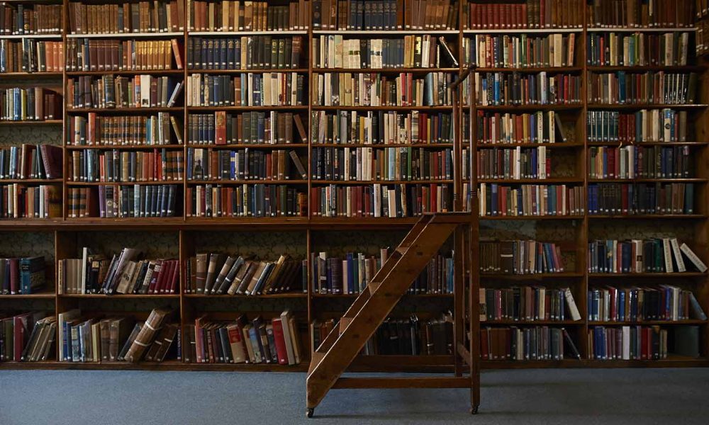 A picture of books on a bookshelf