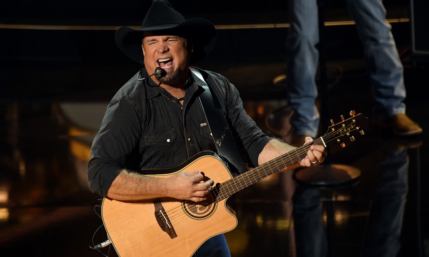 Garth Brooks Announces Two ‘One Man Show’ Concerts In Las Vegas