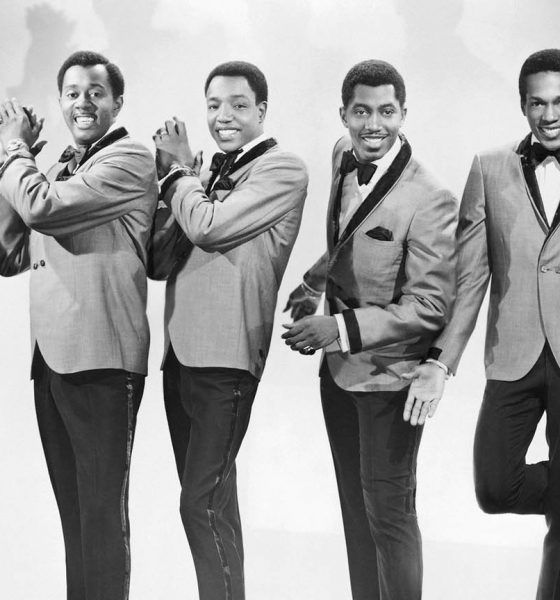 The Temptations in 1965