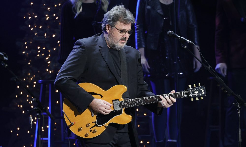 Vince Gill photo: Jason Kempin/Getty Images