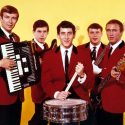 Watch 1960s Hitmakers Gary Lewis And The Playboys’ ‘Sure Gonna Miss Her’ On ‘Sullivan’