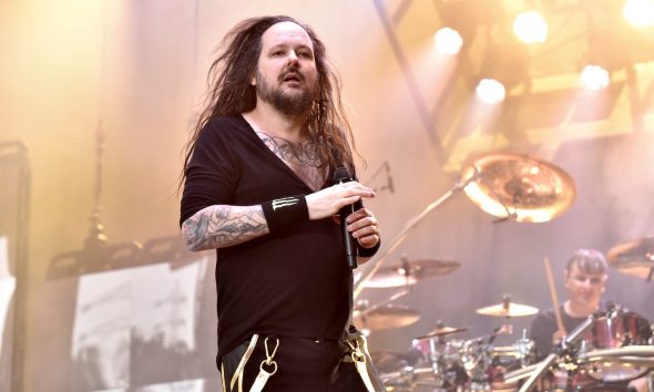 Korn - Photo: Tim Mosenfelder/Getty Images