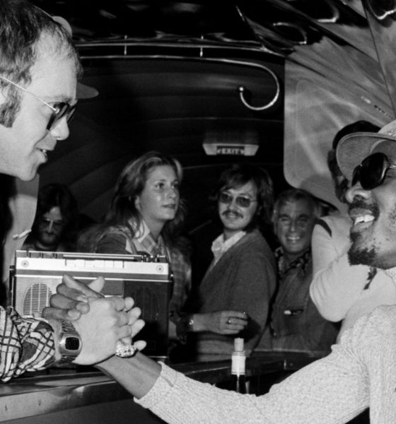 Elton John, Stevie Wonder - Photo: Bob Gruen