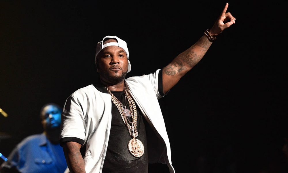 Young Jeezy, one of many rappers who represents what trap music is, performing