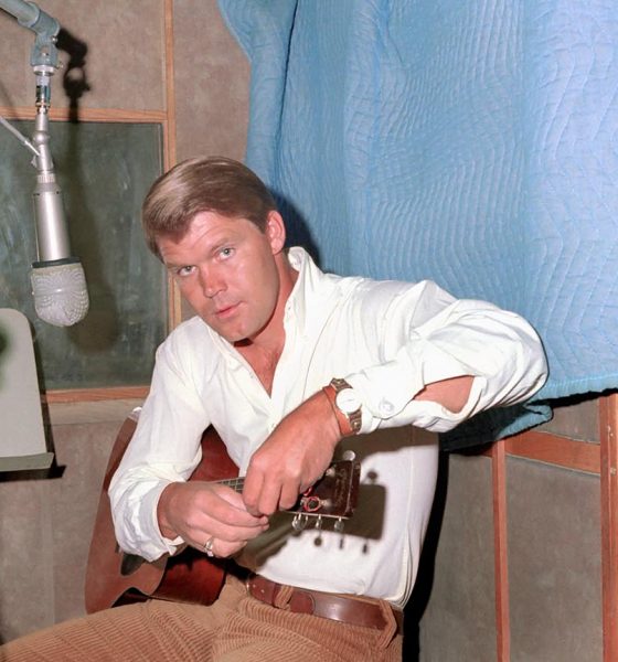 Glen Campbell - Photo: Jasper Dailey/ Michael Ochs Archives/Getty Images