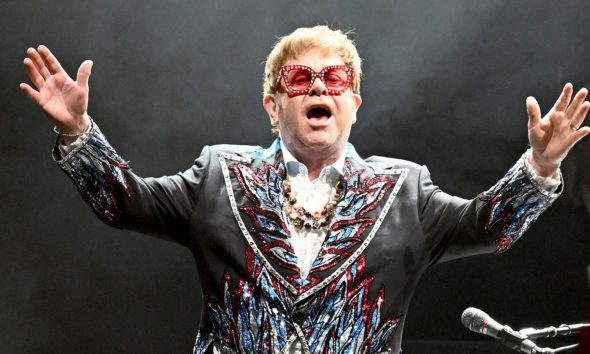 Elton-John-Goodbye-Yellow-Brick-Road-Documentary