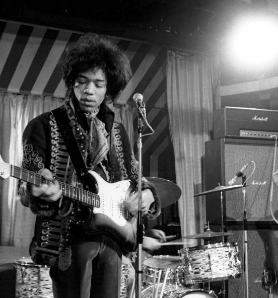 Jimi-Hendrix-Blue-Plaque-London