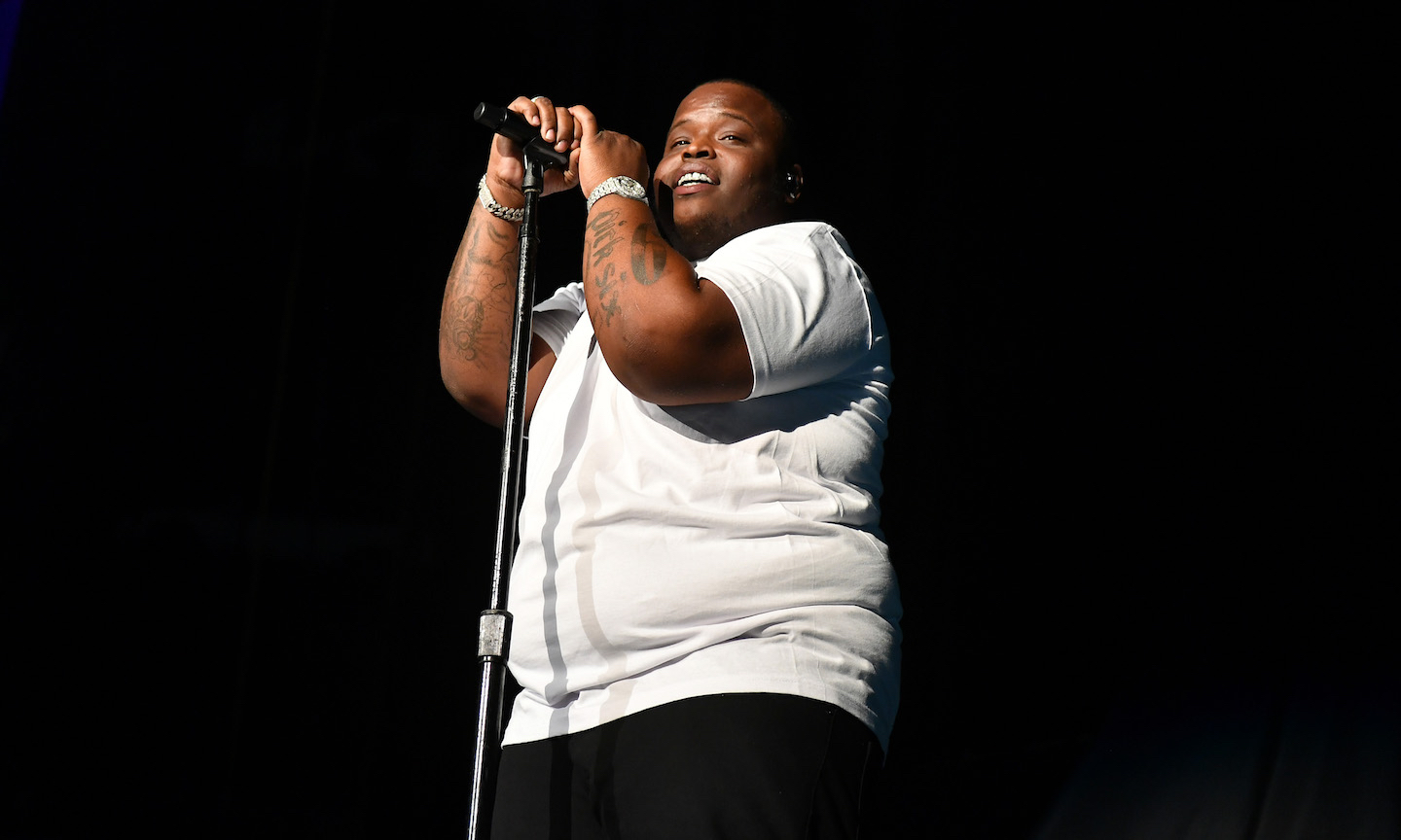 Morray Pays Tribute To His ‘Momma’s Love’ On New Single
