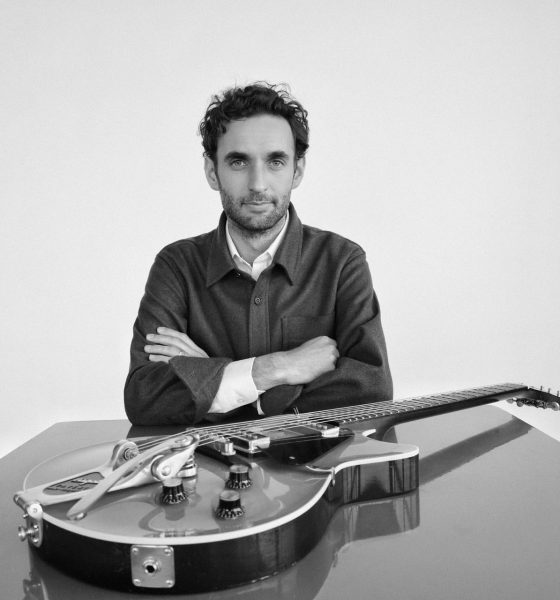 Julian-Lage-View-With-A-Room-Album