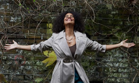 Neneh Cherry - Photo: JUERGEN TELLER