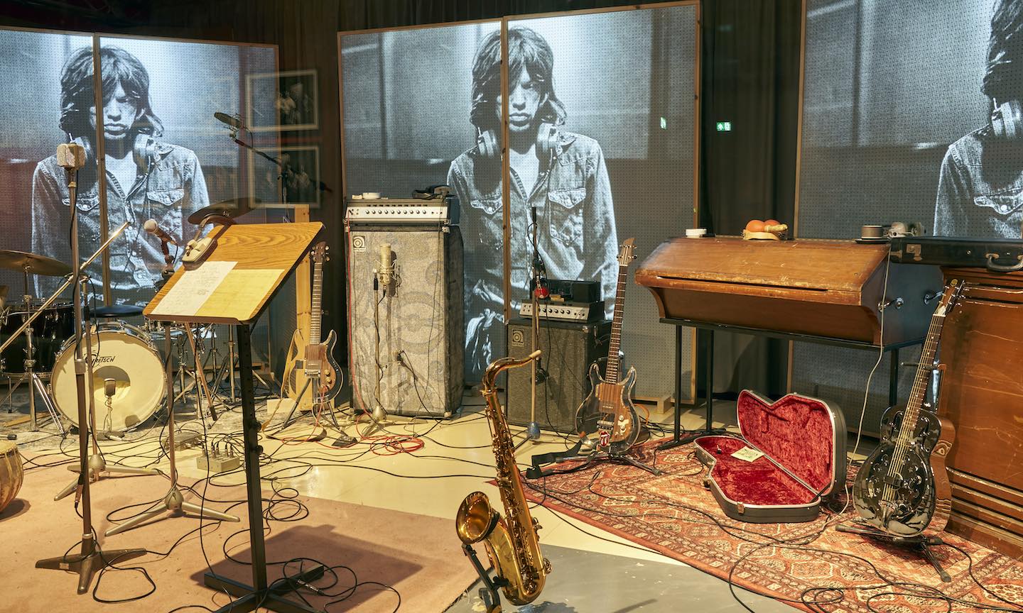 アート・デザイン・音楽 Suchmos I'm a Rolling Stone Amazon.co.jp: Suchmos サチモス I'm a Rolling Stone 写真集 フォト