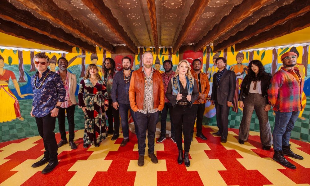 Tedeschi Trucks Band - Photo: David McClister