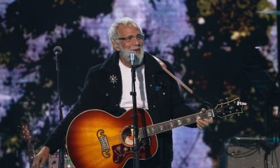 Yusuf-Cat-Stevens-Gibson-J-180-Guitar