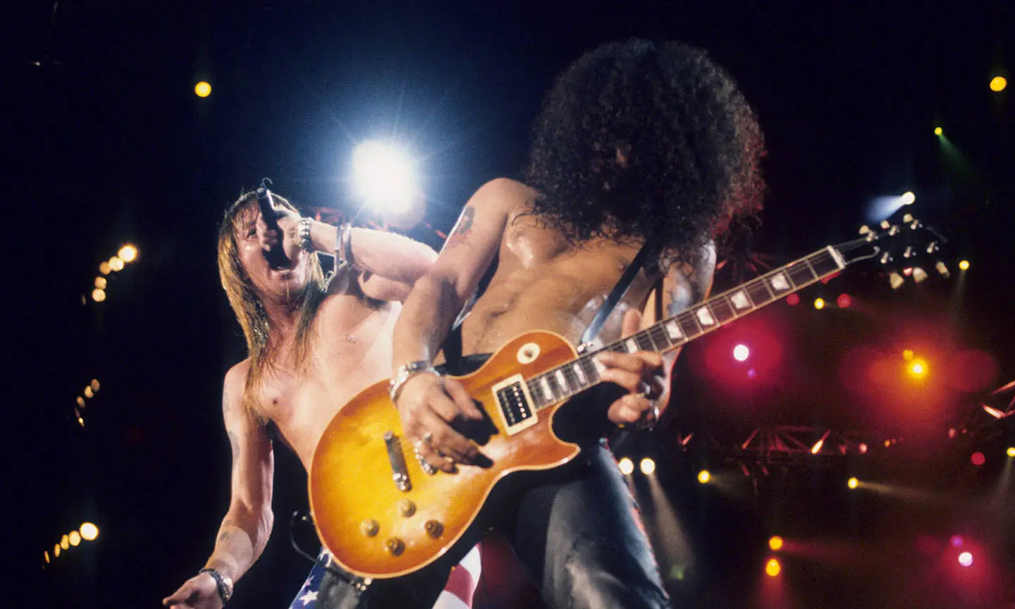 GUNS N' ROSES New Single The General Is Far From Bluesy