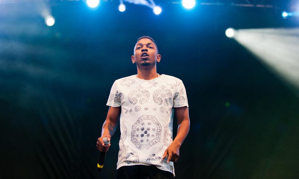 Kendrick Lamar performing live in 2013