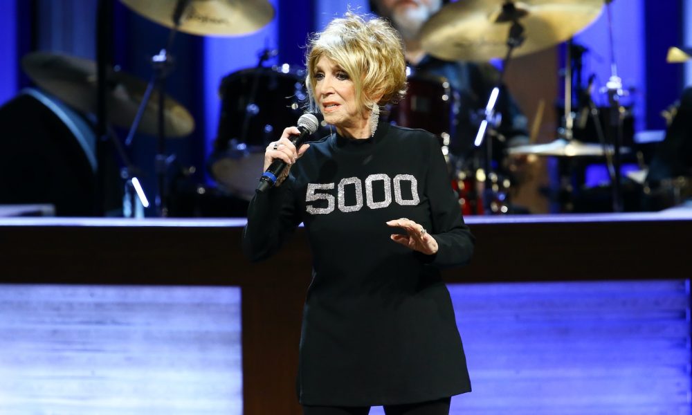 Jeannie Seely performs at the 5,000th Grand Ole Opry show in October 2021. Photo: Courtesy of Terry Wyatt/Getty Images