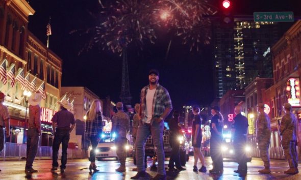 New 'Adiós' Video Captures Glen Campbell's Farewell - uDiscover