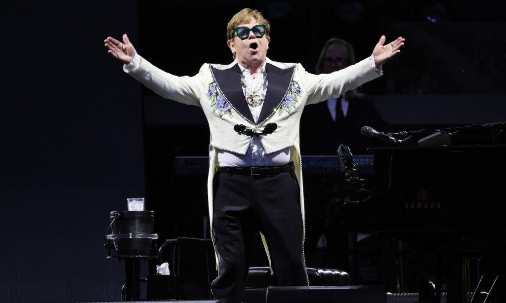 Elton John To Perform At White House For Special Event