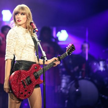 uDiscover Music image background