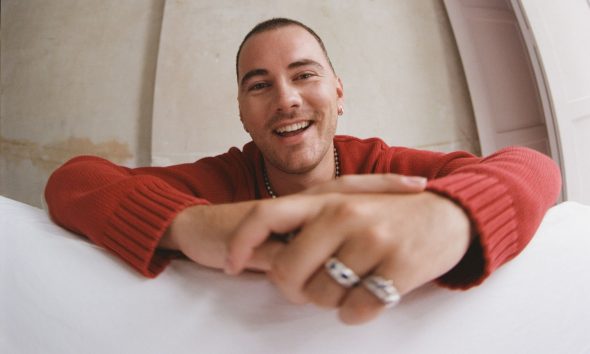 Cian-Ducrot-Single-Be-Waiting