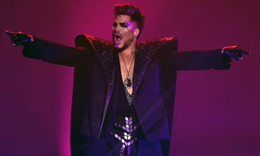 Adam Lambert - Photo: Tim Mosenfelder/Getty Images