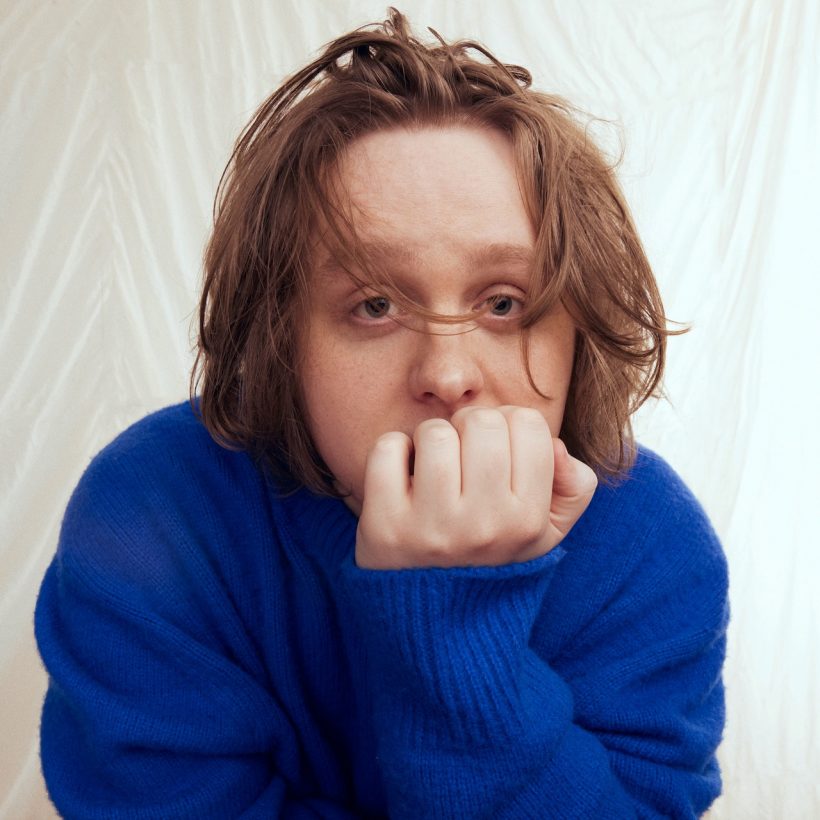 Lewis Capaldi - Photo: Alexandra Gavillet (Courtesy of Capitol Records)