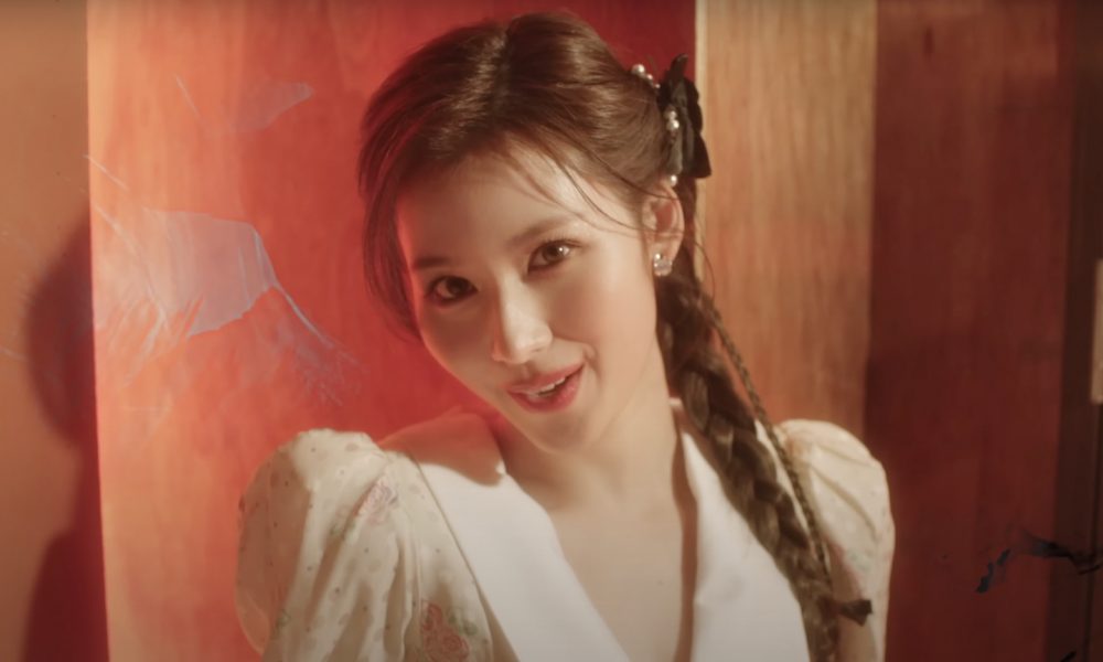 Sana, ‘Mood Indigo’ - Photo: YouTube/JYP Entertainment Company