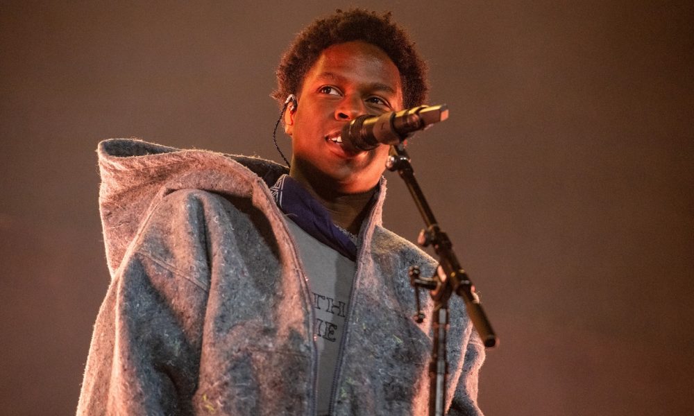 Daniel Caesar - Photo: Timothy Norris/Getty Images for Coachella