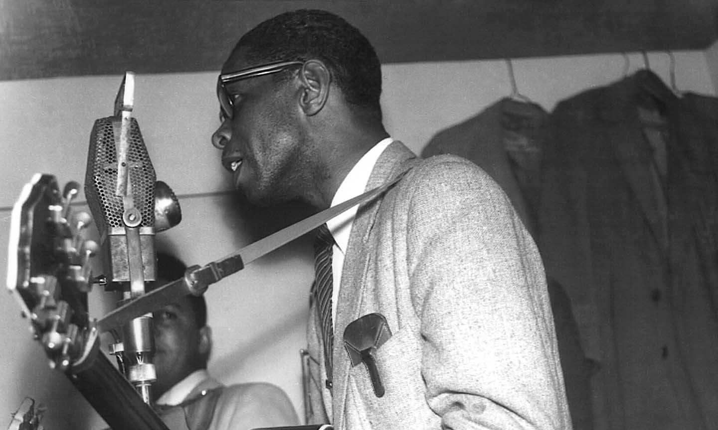 ‘Dust My Broom’ The Origins Of The Blues Classic uDiscover