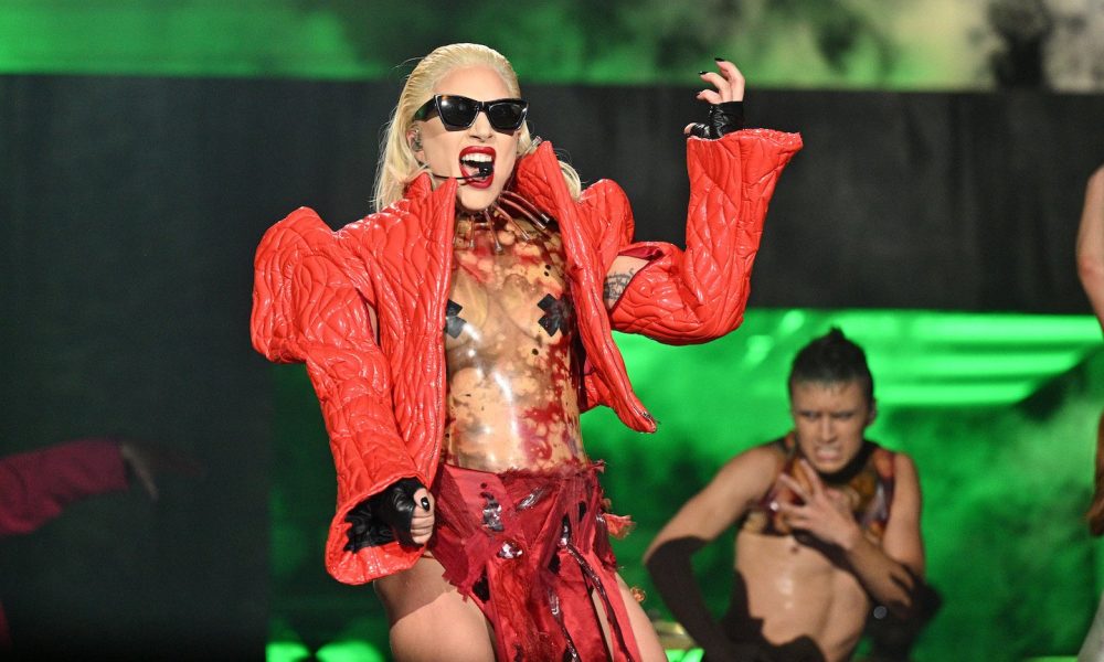 Lady Gaga – Photo: Samir Hussein/Getty Images for Live Nation