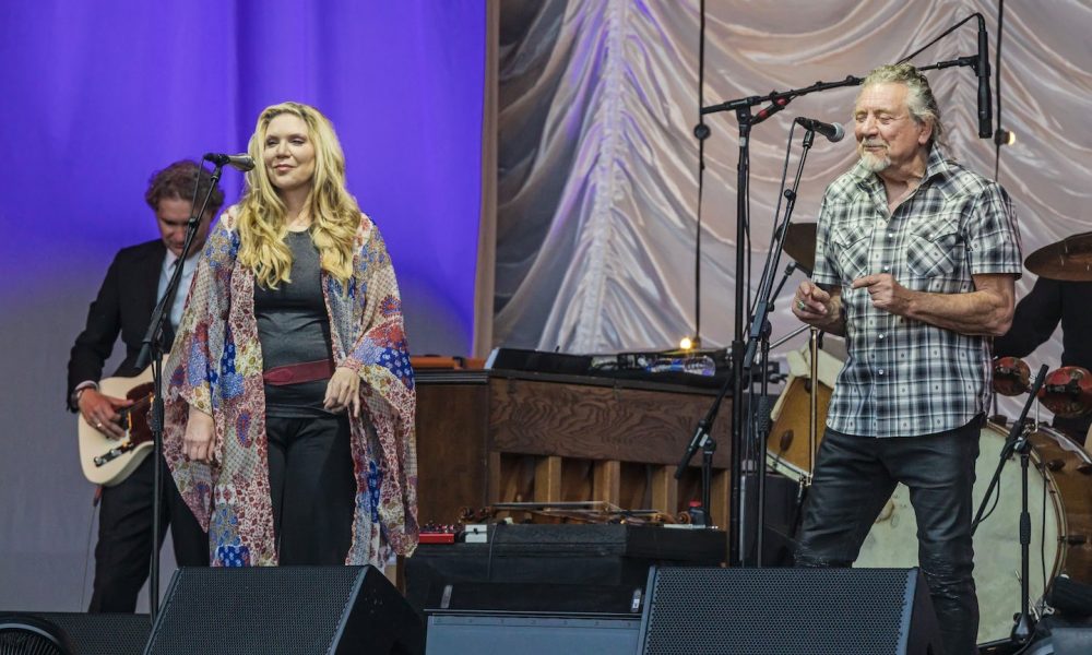 Alison Krauss and Robert Plant - Photo: Frank Hoensch/Redferns