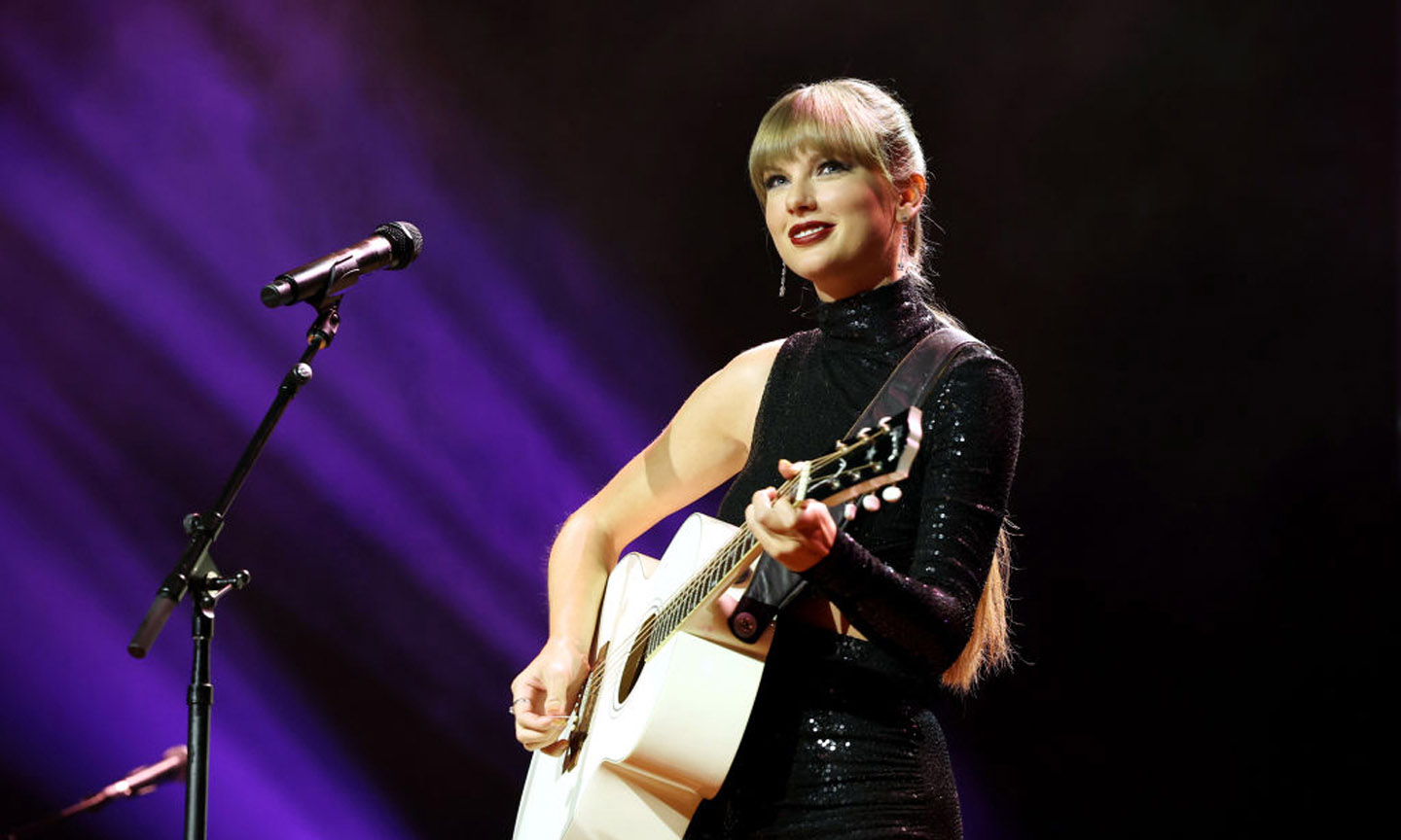 Taylor Swift’s ‘Midnights’ Earns Most Weeks At No.1 Since ‘Frozen’