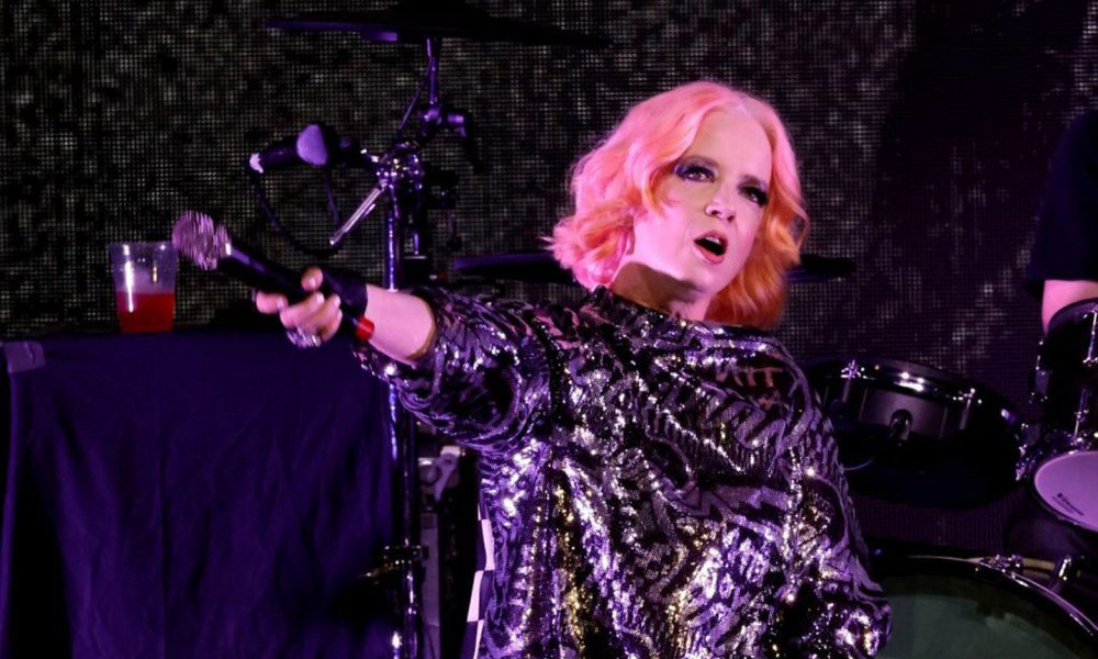 Garbage-Noel-Gallagher-High-Flying-Birds-Tour