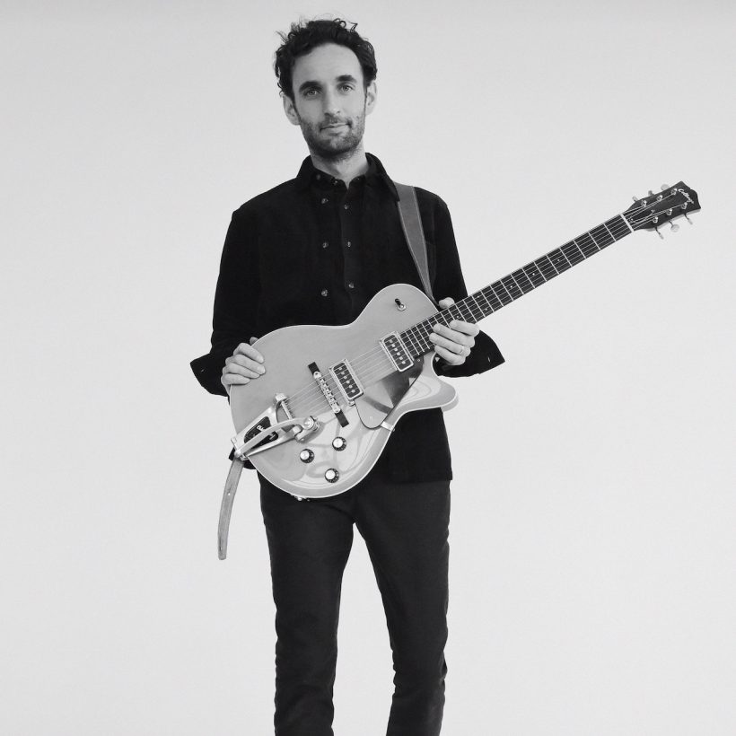 Julian Lage - Photo: Shervin Lainez (Courtesy of Blue Note Records)